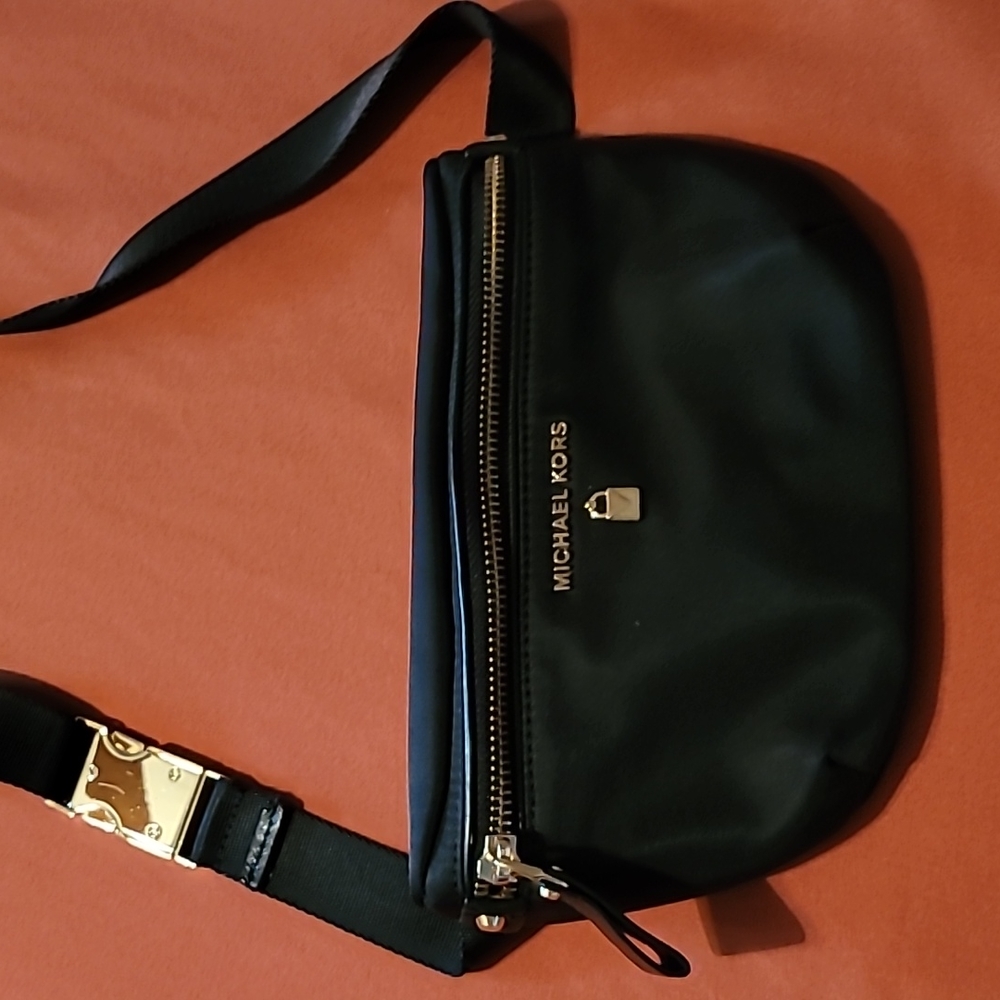 Michael Kors fanny/ belt bag black nylon with gold detail